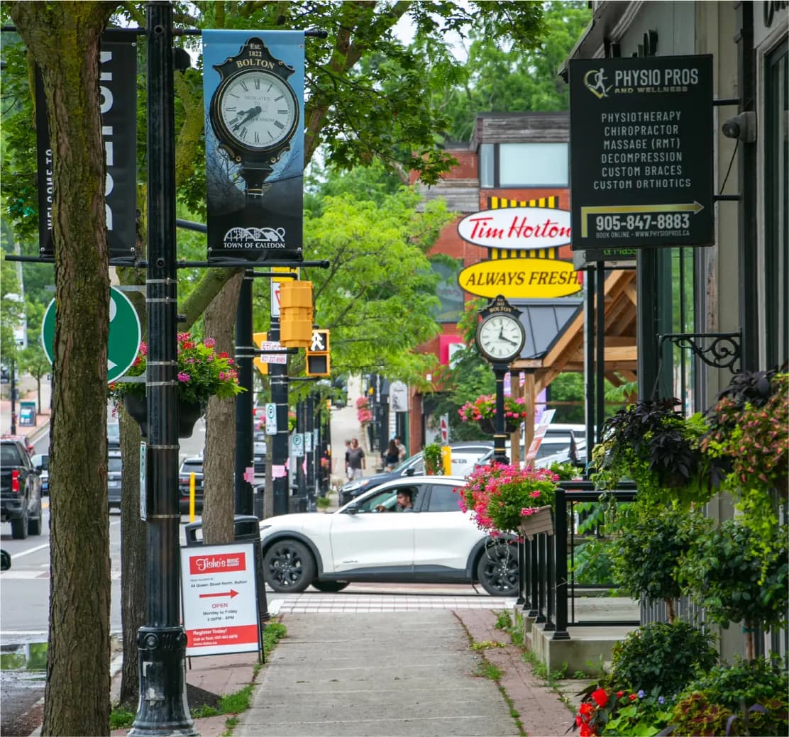 Shopping and dining streetscape in the Bolton, Caledon area near The Gore Road and King Street.